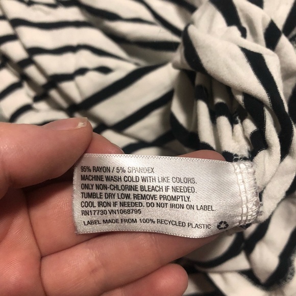 Striped tee - Picture 3 of 3